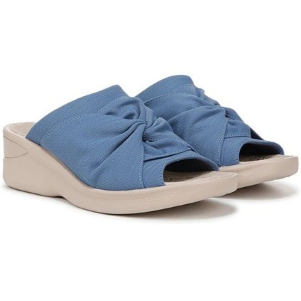 NIB BZees Women’s Smile 3 Slide Sandal – Elemental Blue, Size 7.5W